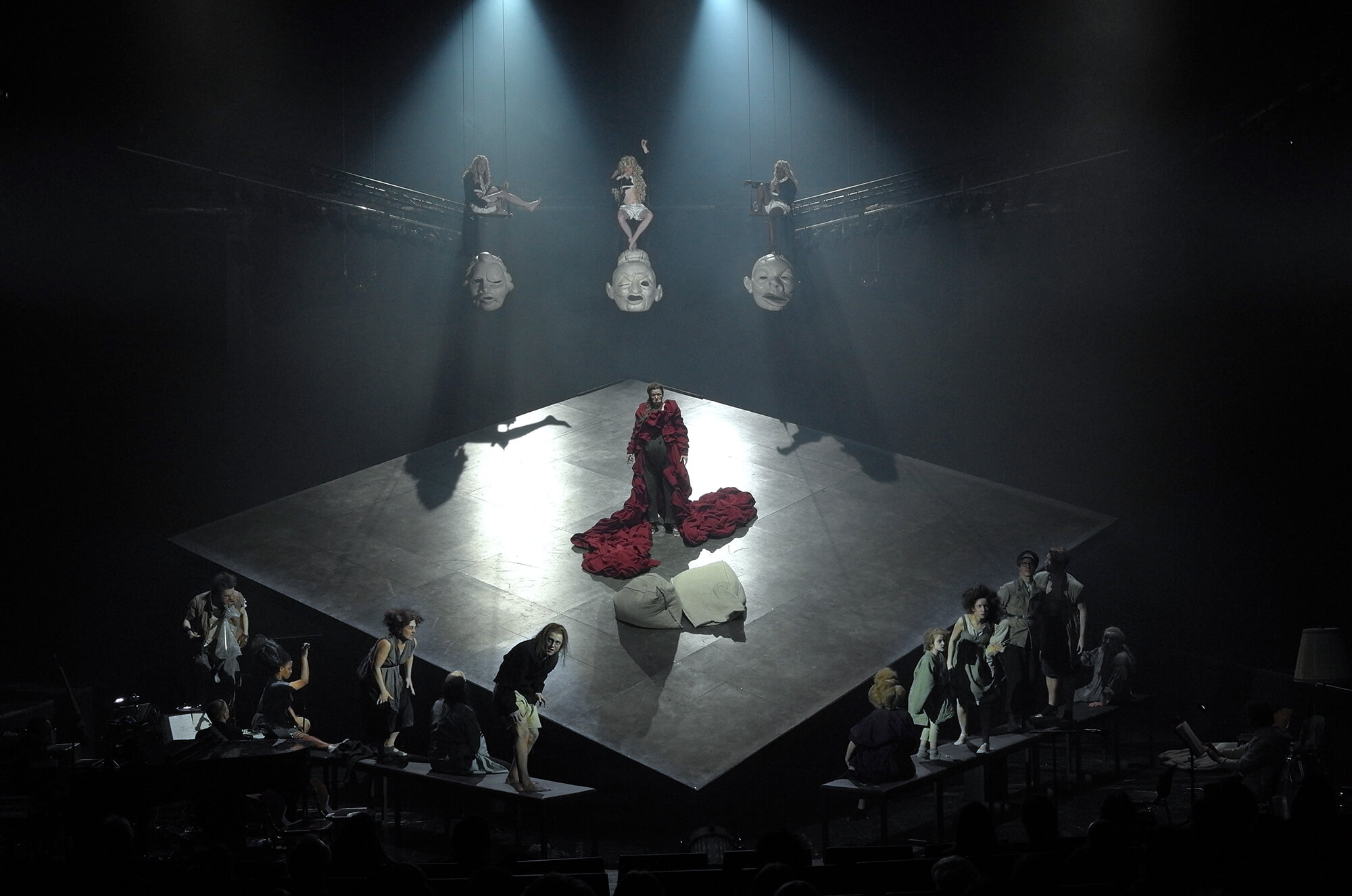 Der gute Mensch von Sezuan: Bernadette Sonnenbichler, David Hohmann